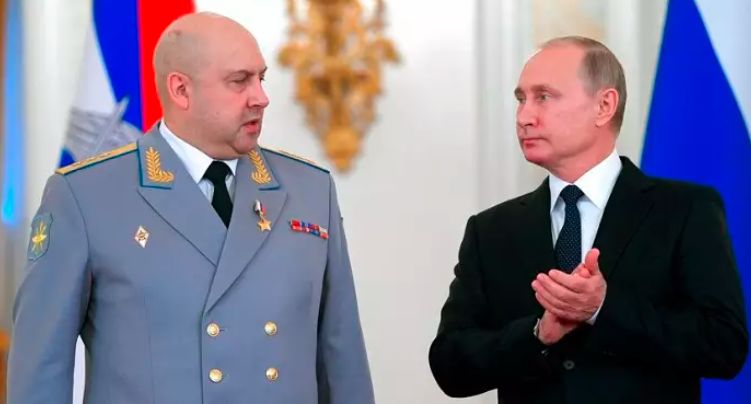 PUTİN'in KARARIYLA, Ukrayna'daki Rus güçlerinin başına getirilen General Sergey Surovikin kimdir?
