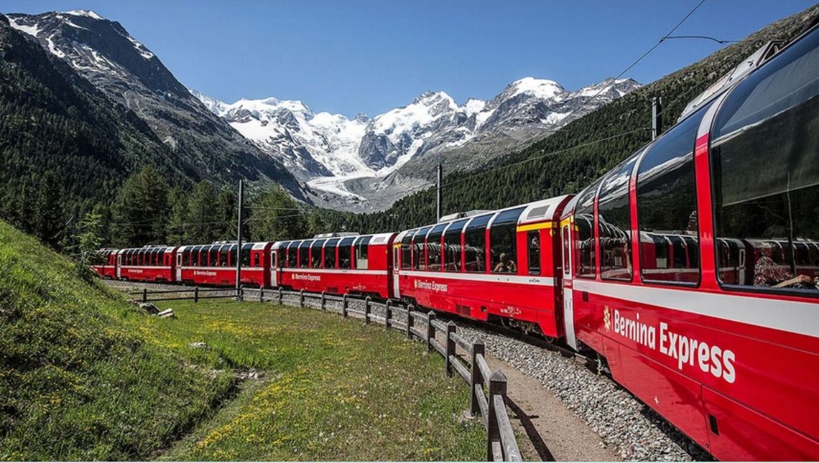 Ελβετία: Ιστορικό ρεκόρ από το μακρύτερο τρένο στον κόσμο