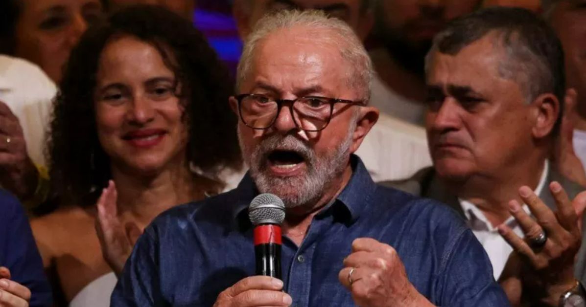 Luiz Inaciao Lula da Silva: Brezilya'da 11 yıl sonra yeniden devlet başkanı seçilen eski metal işçisi ve sendika lideri