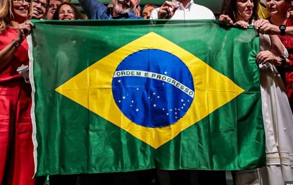 Βραζιλία: Η εκλογική νίκη του Λούλα και η σιωπή του Μπολσονάρο