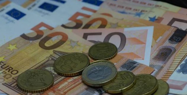 Μέσω myDYPAlive το νέο επίδομα 300 ευρώ για τους ανέργους