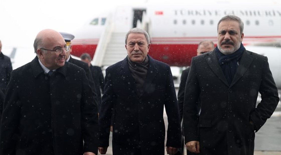 Türkiye, Rusya ve Suriye Savunma bakanları Moskova'da bir araya geldi