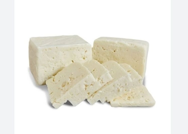 Για πρώτη φορά παράχθηκε στην Ελλάδα τυρί από μη παστεριωμένο αγελαδινό γάλα