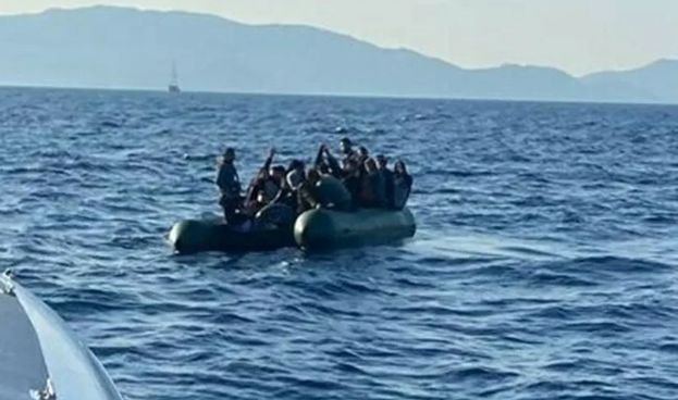 Rapor: İtalya göçmenleri Yunanistan'a geri gönderiyor