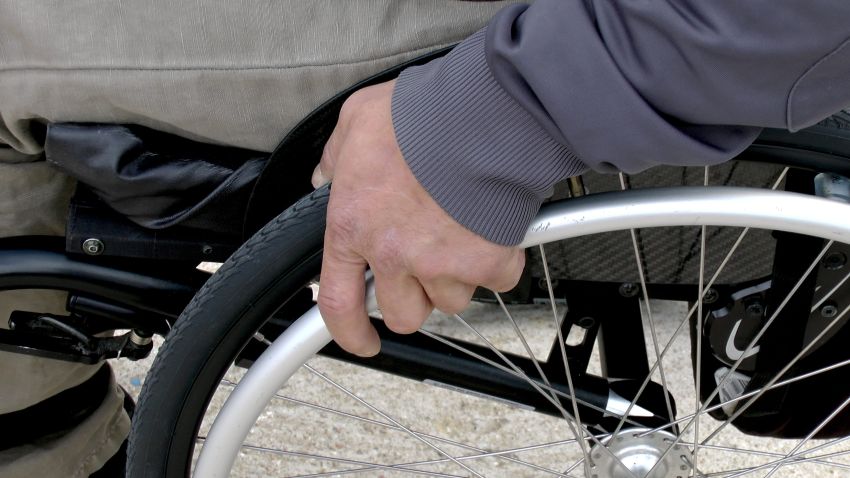 Σε εφαρμογή ο «Προσωπικός Βοηθός» για άτομα με αναπηρία
