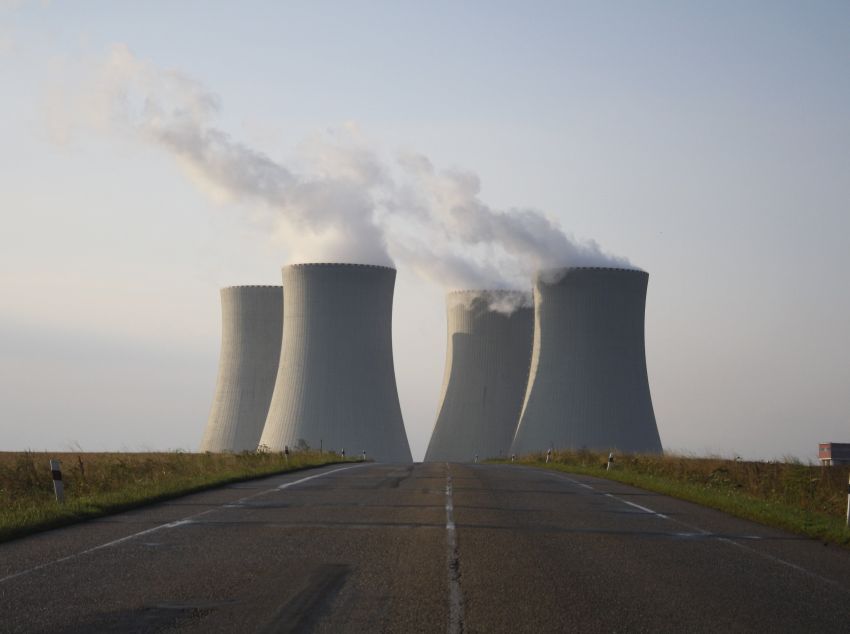 Avrupa'nın en büyük nükleer reaktörü çalışmaya başladı