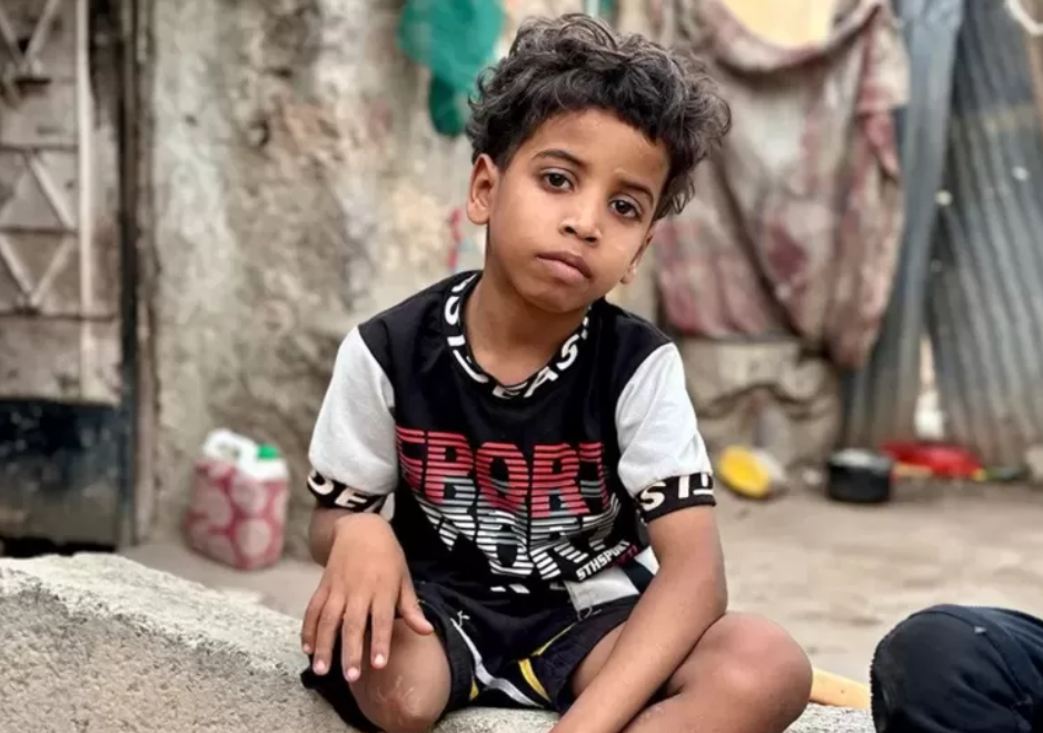 Yemen: Unutulmuş bir savaşın pençesindeki çocukları kim koruyacak?