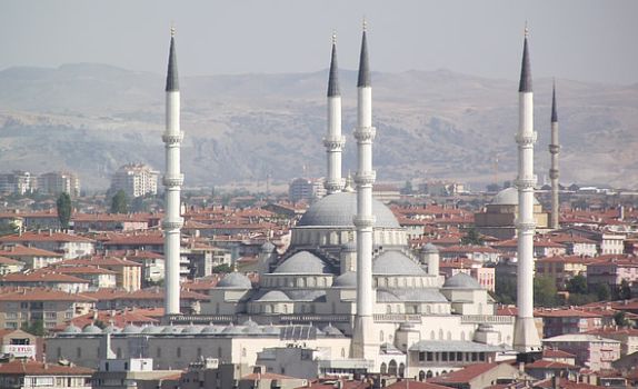 Έκαψαν το Κοράνι στην Ολλανδία - Έντονη αντίδραση από το τουρκικό ΥΠΕΞ