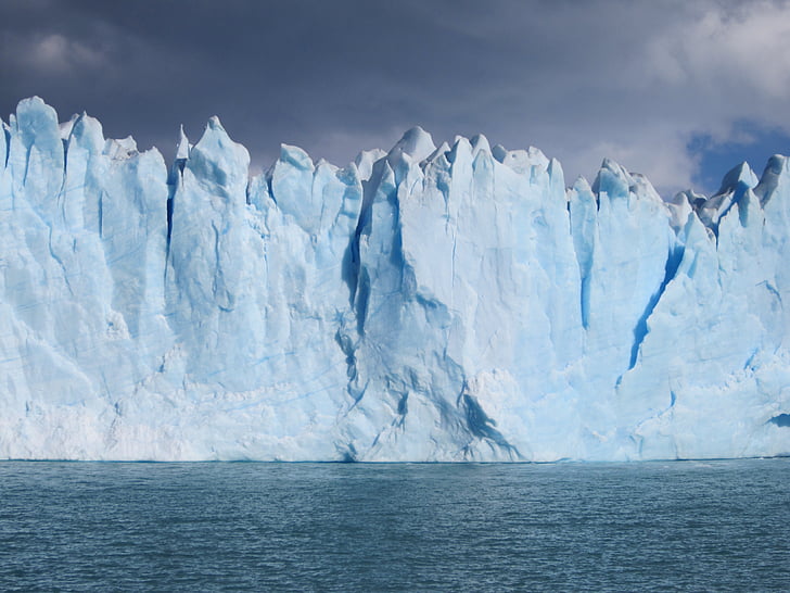 Grönland buzulları öncesine göre beş kat daha hızlı eriyor