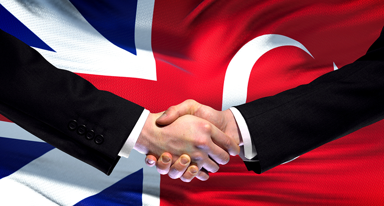 Ηνωμένο Βασίλειο και Τουρκία υπέγραψαν «Συμφωνία Άμυνας»