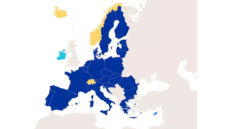 Bulgaristan ve Romanya, resmen Schengen'e katıldı