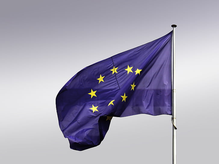 Σφίγγει τα λουριά η ΕΕ, φρένο στο «δωρεάν χρήμα»