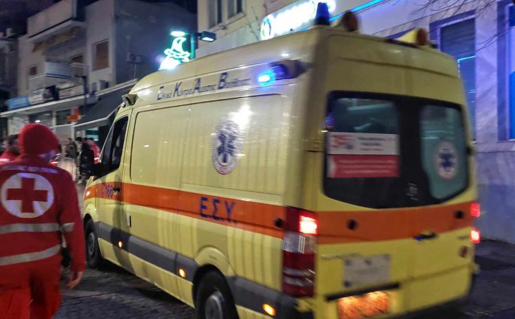 Τραυματίστηκαν πέντε πρόσφυγες μετά από ανατροπή του οχήματος που τους μετέφερε