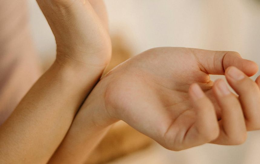 Kolajen takviyesi cildin elastikiyetini artırıyor, peki kırışıklıklar?