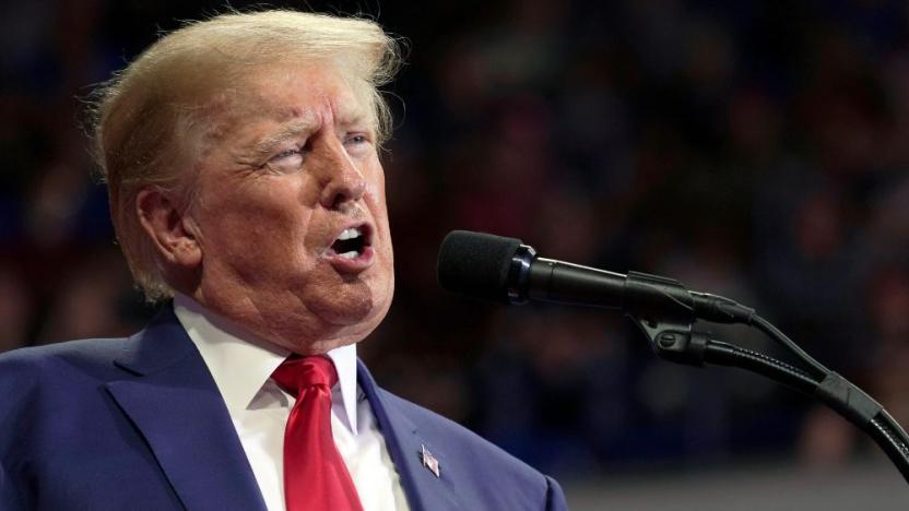 Trump'tan İran'a küfürlü tehdit