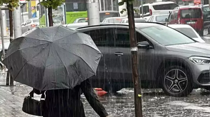 Καιρός: Πού θα χρειαστείτε ομπρέλα σήμερα Πέμπτη