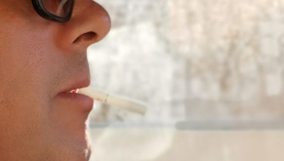 Eurostat: Η Ελλάδα στις πρώτες θέσεις της Ευρώπης στο καθημερινό κάπνισμα