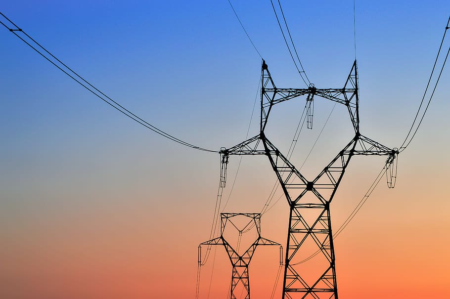 Ρεύμα: Δεν είναι μόνο η ενεργειακή κρίση πίσω από τις υψηλές τιμές στη χονδρεμπορική αγορά