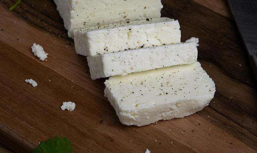 Θα πούμε και το τυρί… τυράκι