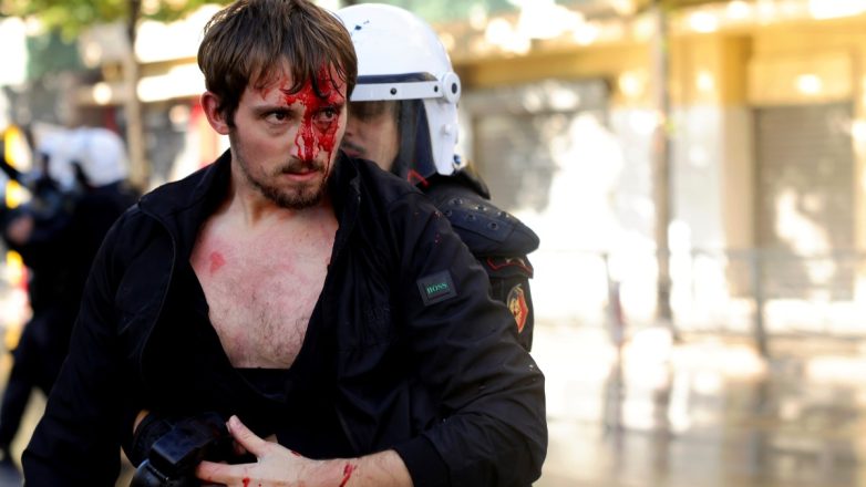 Arnavutluk'taki protestolarla ilgili neler biliniyor?